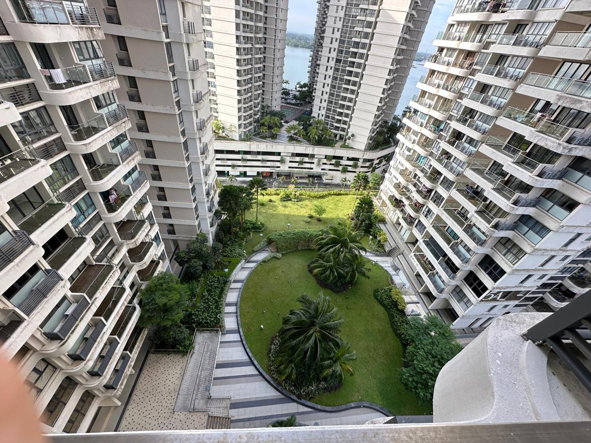 Deluxe 3 Bedroom Garden View